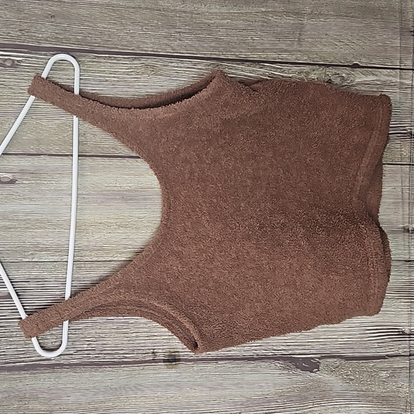 Victoria’s Secret Pink Crop Tank Top Sherpa Size Medium Brown - Picture 4 of 4